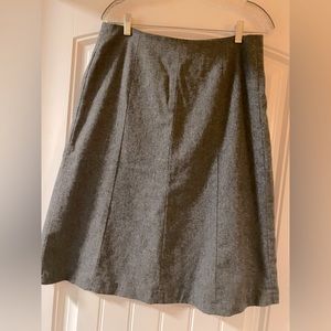 ISDA & Co vintage wool cashmere blend lined skirt size 12. Made in Hong Kong.